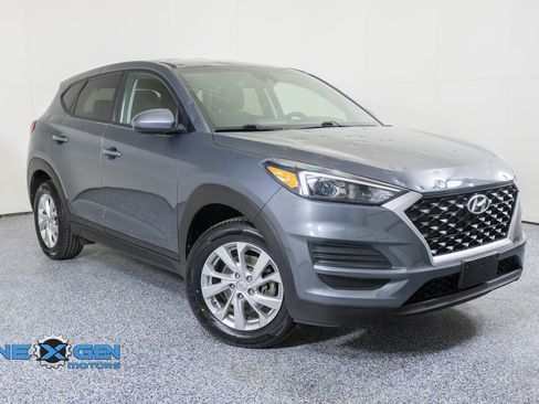 Used 2021 Hyundai Tucson SE w/ Cargo Package FWD image 1