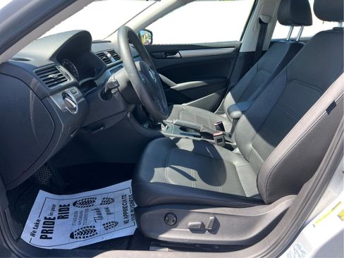 Used 2013 Volkswagen Passat Wolfsburg Edition image 10