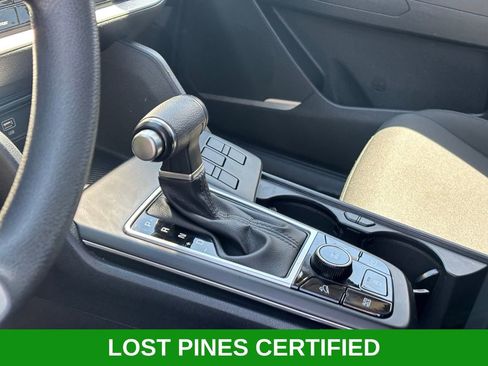 Used 2024 Kia Sportage LX image 10