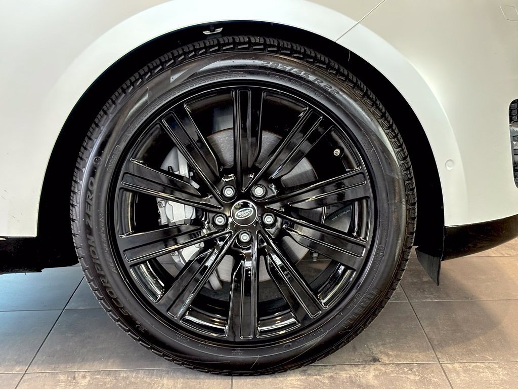 Used 2023 Land Rover Range Rover SE AWD/4WD image 38
