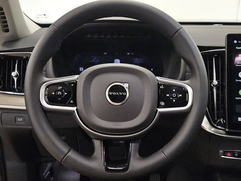 New 2026 Volvo XC90 B5 Plus w/ Protection Package AWD/4WD image 43