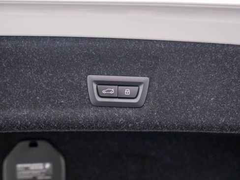 New 2026 BMW 330i xDrive 330i xDrive w/ M Sport Package image 28