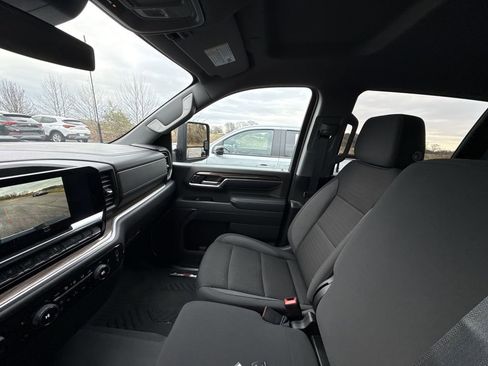 Certified 2024 Chevrolet Silverado 2500 LT image 15