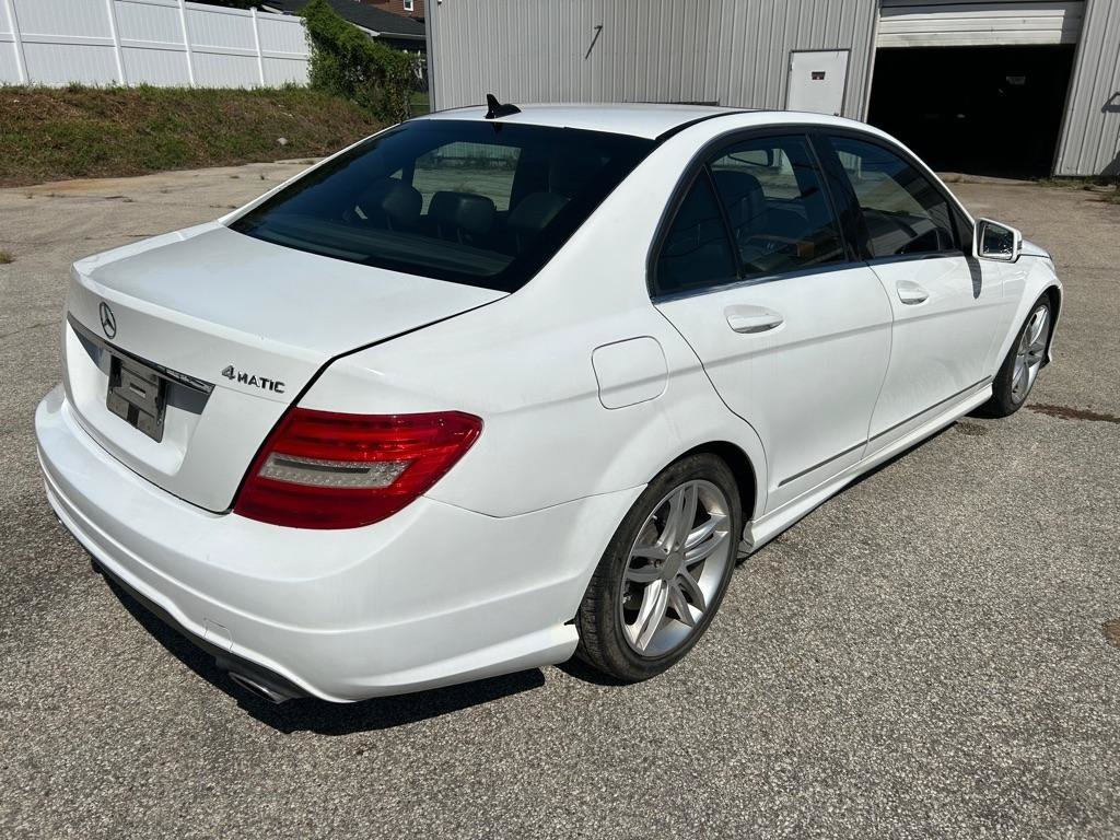 Used 2013 Mercedes-Benz C 300 4MATIC Sedan image 5
