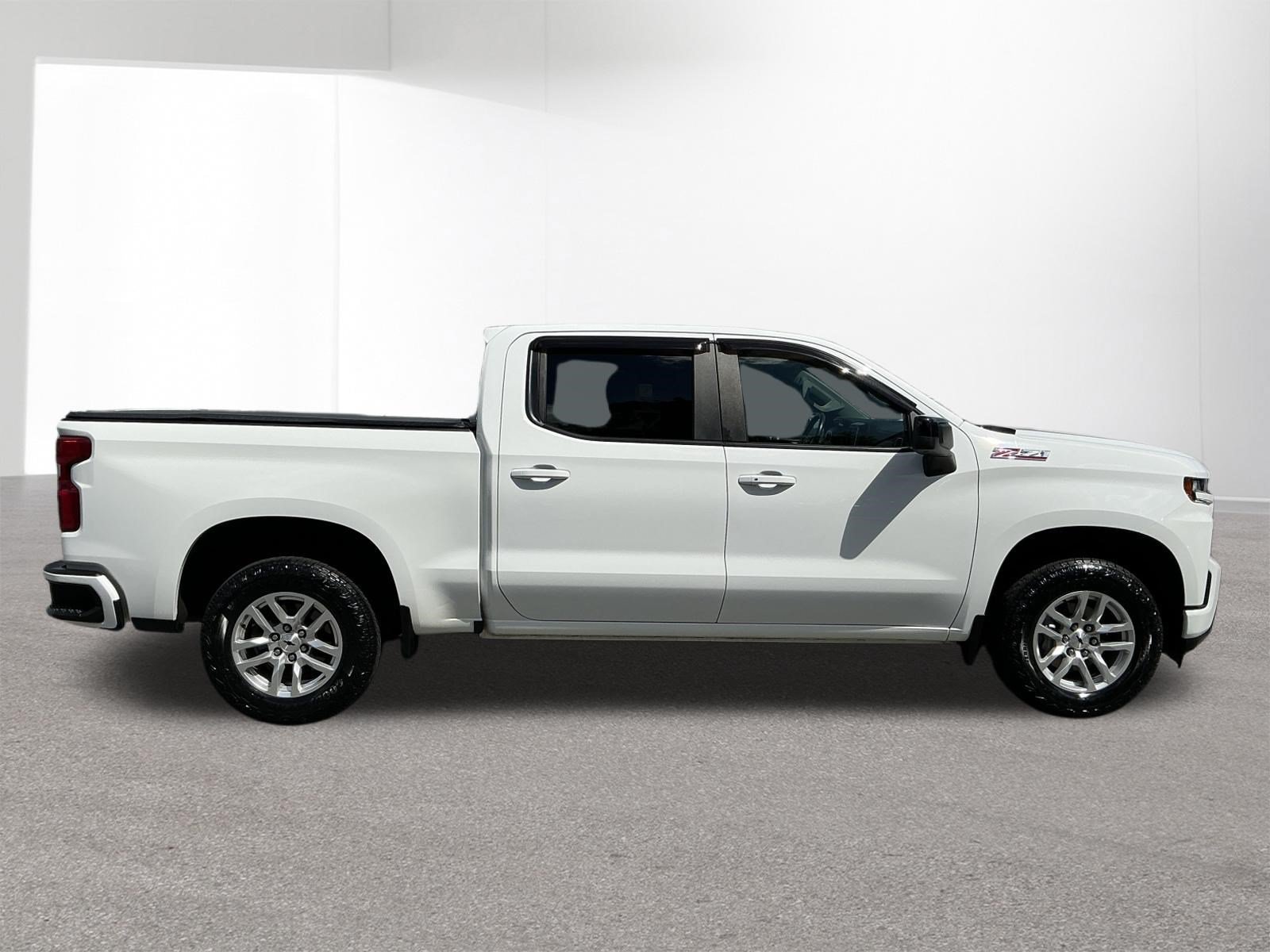 Used 2021 Chevrolet Silverado 1500 RST AWD/4WD image 2