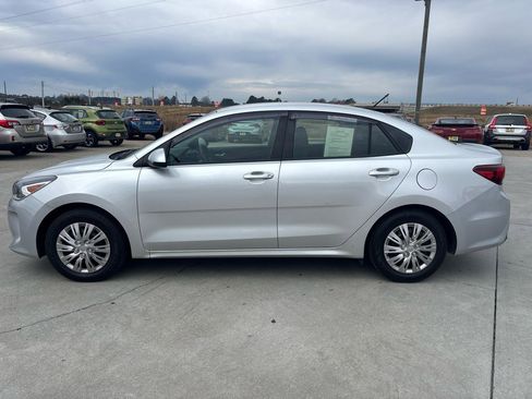 Used 2019 Kia Rio S image 7