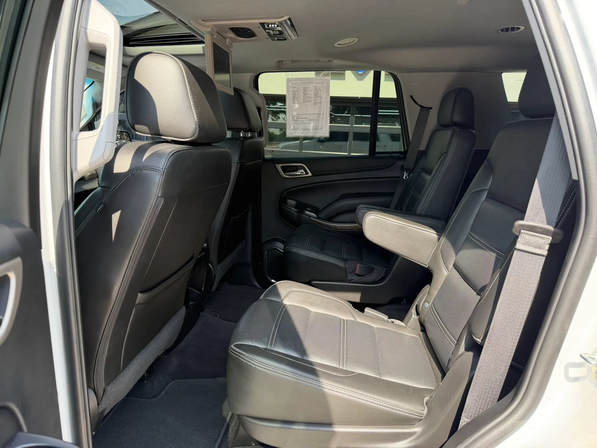 Used 2019 GMC Yukon Denali w/ Denali Ultimate Package AWD/4WD image 36