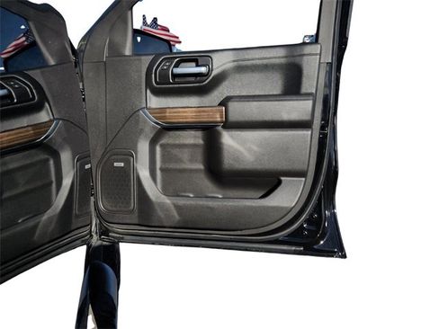 Used 2021 Chevrolet Silverado 1500 LT Trail Boss w/ Convenience Package II image 34