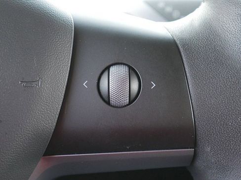 Used 2021 Tesla Model 3 Long Range image 26