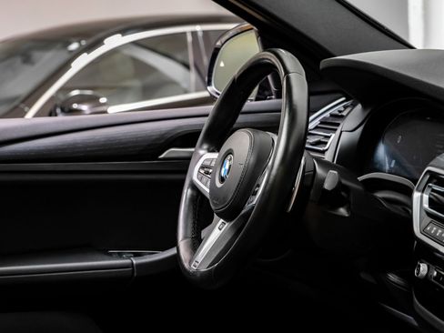 Used 2023 BMW X4 xDrive30i w/ M Sport Package image 18