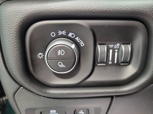 New 2026 RAM 1500 Laramie w/ Night Edition AWD/4WD image 12