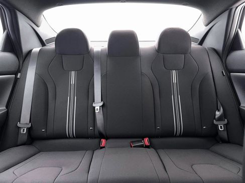 New 2026 Hyundai Elantra Sport FWD image 16