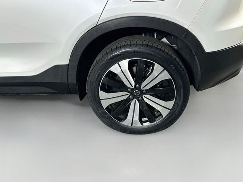 Used 2023 Volvo C40 P8 Recharge Plus AWD/4WD image 11