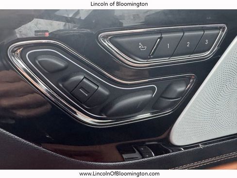 Certified 2025 Lincoln Aviator Black Label w/ Jet Appearance Package image 31