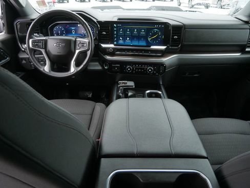 Used 2023 Chevrolet Silverado 1500 LT Trail Boss w/ Protection Package image 17