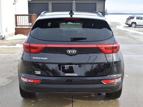 Used 2018 Kia Sportage EX w/ EX Premium Package image 4