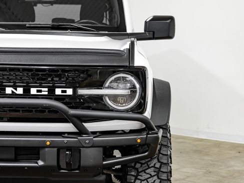Used 2023 Ford Bronco Wildtrak AWD/4WD image 55