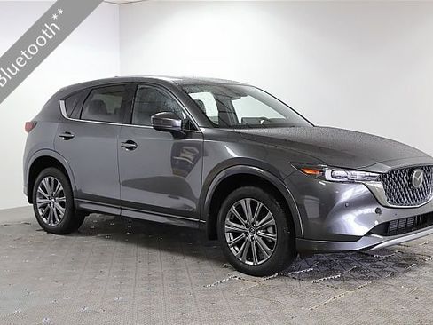 Used 2025 MAZDA CX-5 Signature image 6