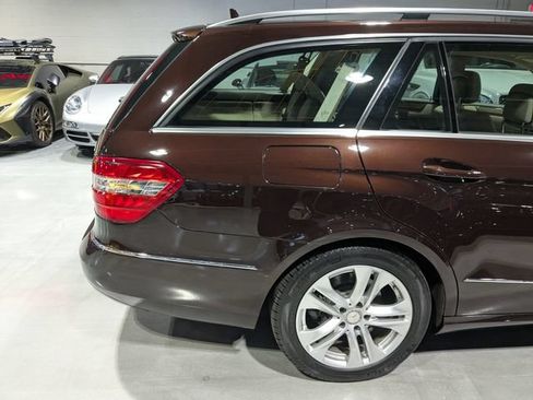Used 2011 Mercedes-Benz E 350 4MATIC Wagon image 10