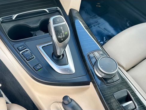 Used 2020 BMW 430i Convertible image 17