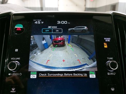 Certified 2025 Subaru Ascent Premium w/ Premium Package image 23