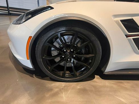 Used 2017 Chevrolet Corvette Grand Sport RWD image 11