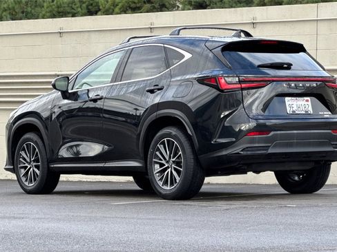Used 2023 Lexus NX 350 AWD image 3