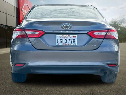 Used 2018 Toyota Camry LE FWD image 8