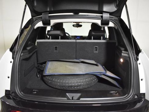 Used 2017 BMW i3 w/ Range Extender RWD image 29