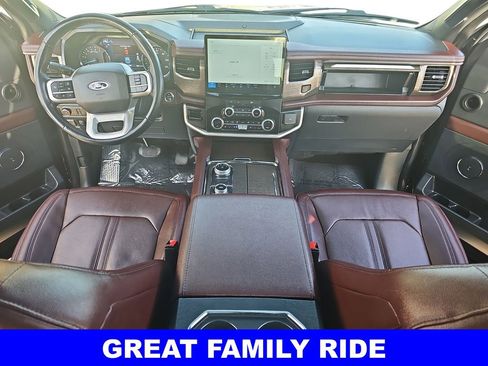 Used 2023 Ford Expedition Max Limited image 9