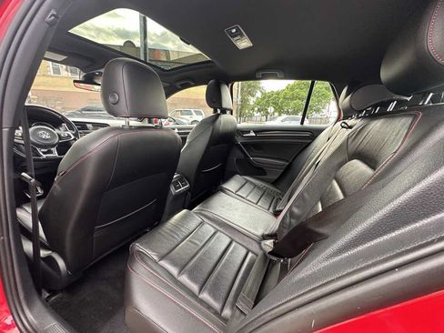 Used 2017 Volkswagen GTI Autobahn FWD image 38