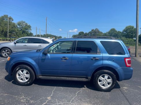 Used 2009 Ford Escape XLT FWD image 3