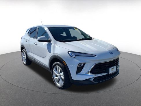 Used 2025 Buick Encore GX Preferred image 1