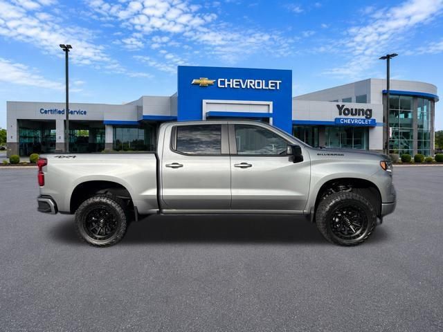 Used 2026 Chevrolet Silverado 1500 RST w/ Dark Appearance Package AWD/4WD image 8