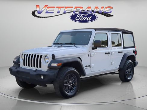Used 2024 Jeep Wrangler Unlimited Sport AWD/4WD image 1