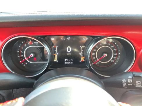 Used 2021 Jeep Wrangler Unlimited Rubicon w/ LED Lighting Group AWD/4WD image 25