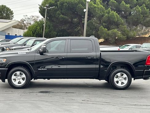 Used 2025 RAM 1500 Big Horn AWD/4WD image 7