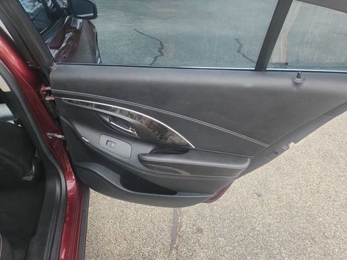 Used 2015 Buick LaCrosse Leather w/ Experience Buick Package AWD/4WD image 23