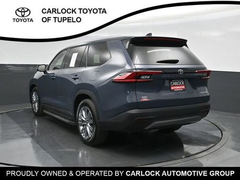 Used 2025 Toyota Grand Highlander AWD image 10