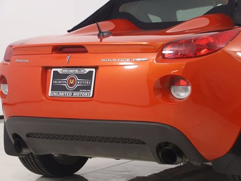 Used 2008 Pontiac Solstice GXP w/ Premium Package image 38