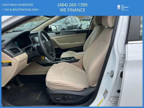 Used 2015 Hyundai Sonata SE w/ Option Group 09 image 9