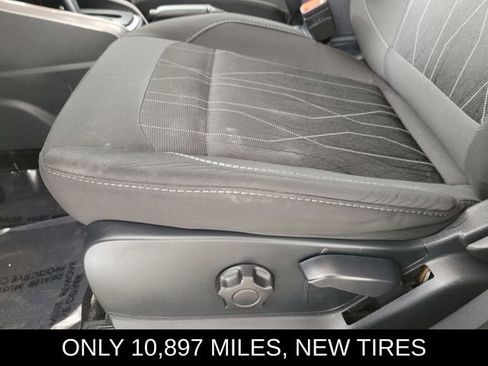 Certified 2022 Ford EcoSport SE image 14