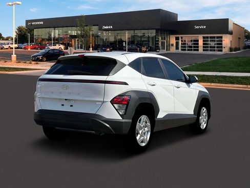 New 2026 Hyundai Kona SE image 7