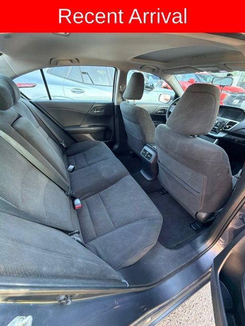 Used 2015 Honda Accord EX image 9