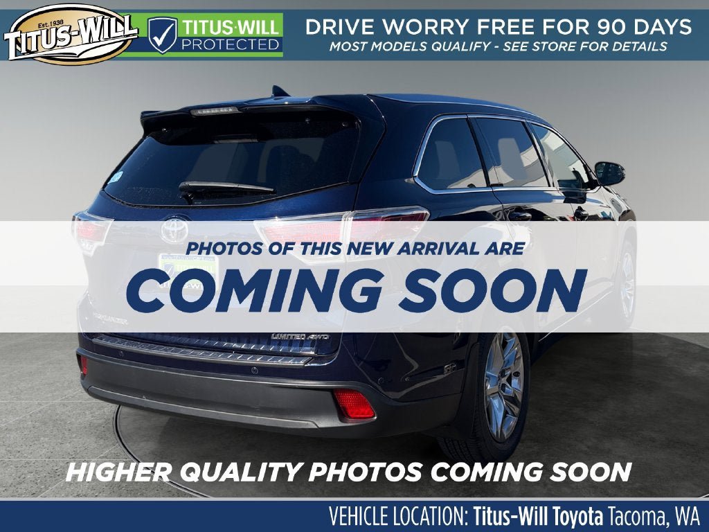 Used 2016 Toyota Highlander Limited w/ Driver Technology Package AWD/4WD image 4
