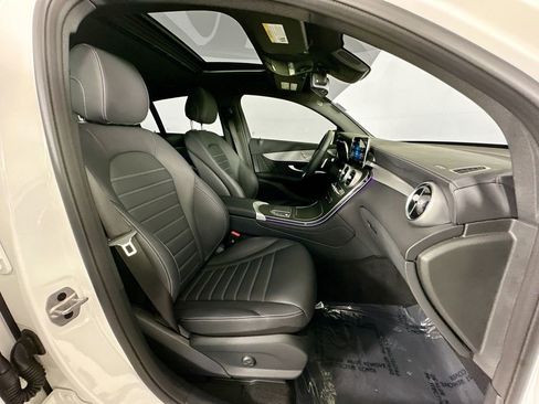 Used 2023 Mercedes-Benz GLC 300 4MATIC Coupe image 28
