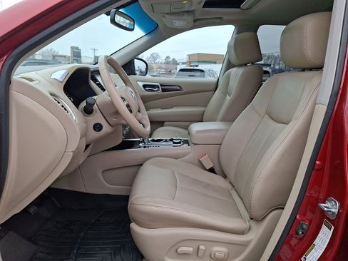 Used 2014 Nissan Pathfinder Platinum w/ Platinum Premium Package image 15
