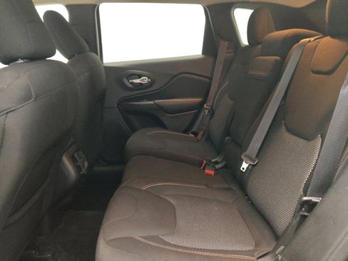 Used 2017 Jeep Cherokee 75th Anniversary image 18