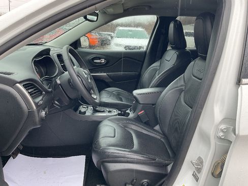 Used 2021 Jeep Cherokee Latitude Lux image 8