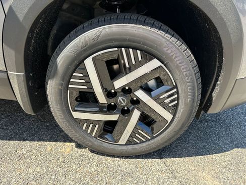 New 2026 Nissan Kicks SV w/ SV Premium Package image 10